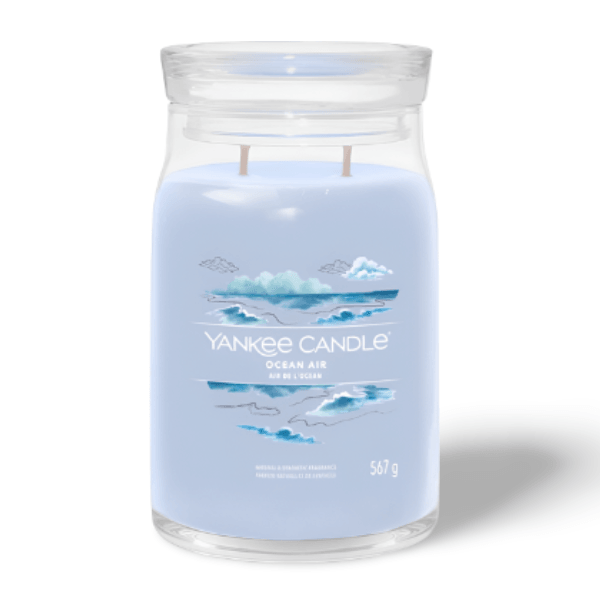 YANKEE Ocean Air Signature Candle - THE GOOD STUFF